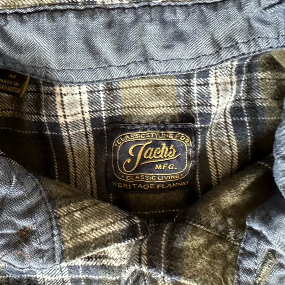 Jach’s Limited Edition Green Flannel size Medium - Picture 3 of 3